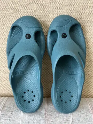 KEEN 킨 비치 샌들