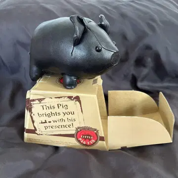 HAT TRICK PIG FAM TOY PIGGY 돼지(약 21.5cm)