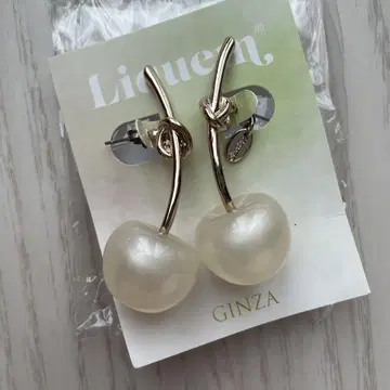 Liquem 체리 귀걸이 GINZA 한정판 새상품