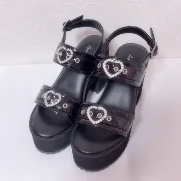 Avail 아베일 양산형 지뢰계 통굽 샌들