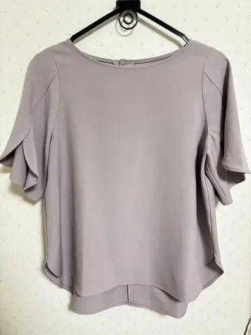 natural couture 그레이쉬 베이지 펄 하치와레 슬리브