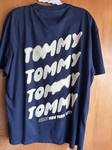 Tommy Jeans 티셔츠 네이비