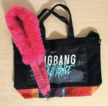 BIGBANG G-DRAGON 퍼 스트랩 퍼 참 토트백