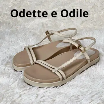 ODETTE E ODILE 23.5 샌들