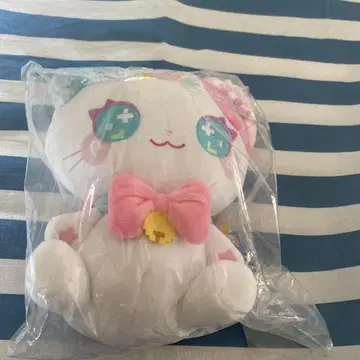흰 고양이 봉제 인형 컬러풀한 눈