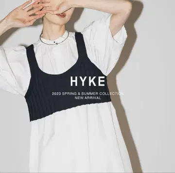 HYKE 블랙 리브 니트 뷔스티에
