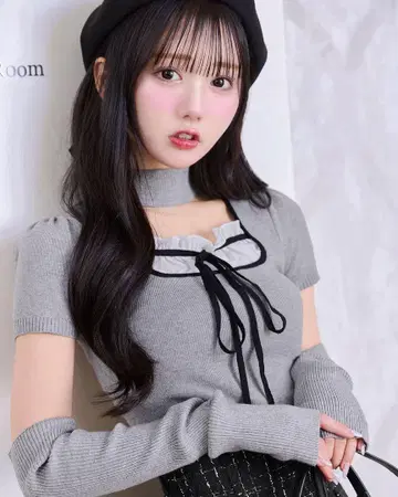 미셸 마카롱 초커 니트 탑 암워머 그레이