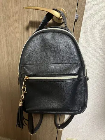 블랙 가죽 백팩