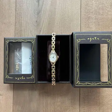 새상품급 아가트 agete ANA 한정판 골드 밀링 손목시계