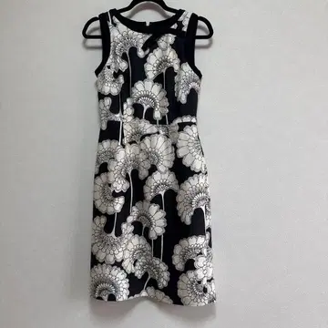 kate spade new york 꽃무늬 슬리브리스 원피스 사이즈 0