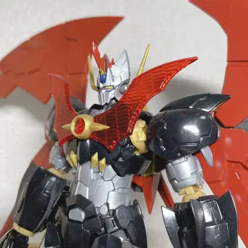 HG 1/144 마진 카이저 (INFINITISM)