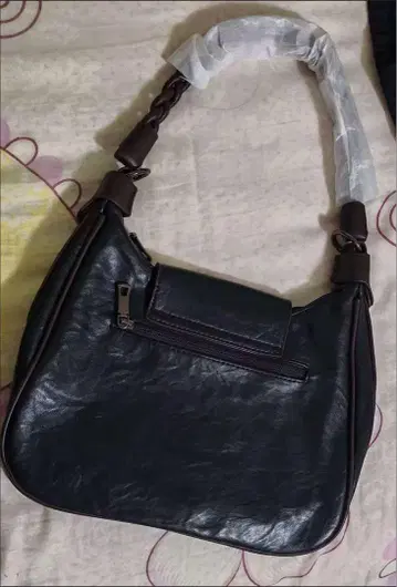 다크 브라운 플랩 메신저 백