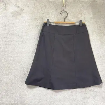 화이트 조라/미니 플레어 스커트/M/사다리꼴 스트레치 블랙