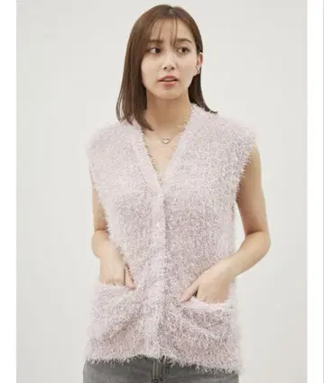 Mila Owen 새상품급 V넥 풀오버 샤기 니트 베스트 [손세탁 가능]