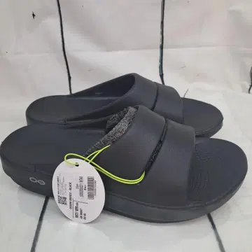 컨디션 최상 우포스 리커버리 샌들 26cm