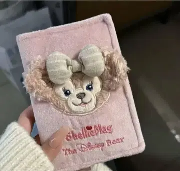 상하이 디즈니 셰리 메이 여권 케이스