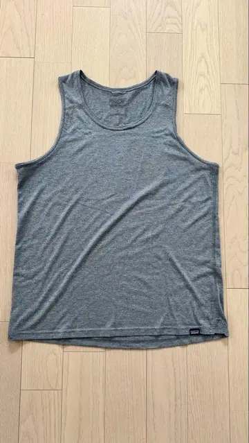 Patagonia 남성용 캐플린 쿨 트레일 탱크탑 그레이