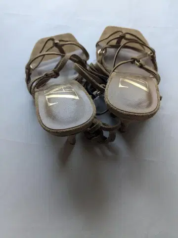 자라 샌들 끈 36