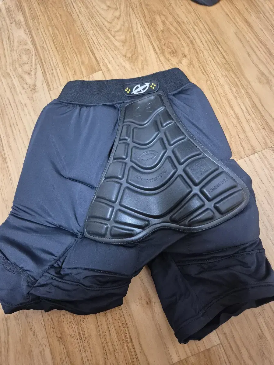 Ski Hip Protector