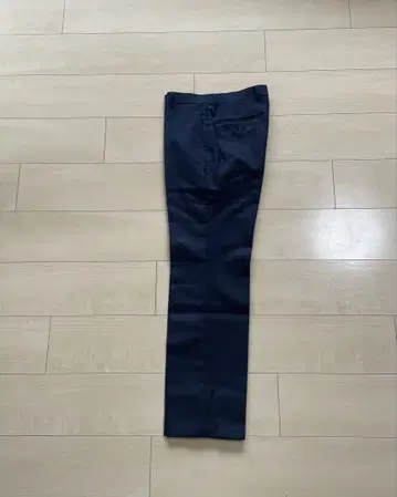 네이비 슬랙스