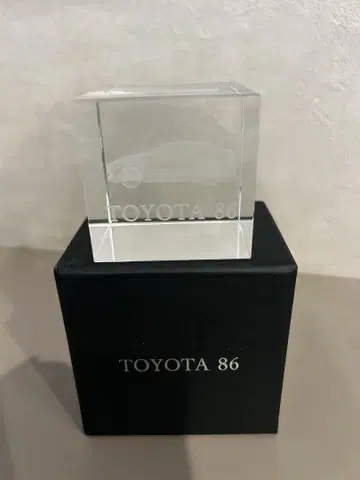 도요타 86 크리스탈 입상