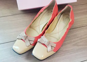 미사용 새상품 DIANA WELL FIT 펌프스 리본 25cm