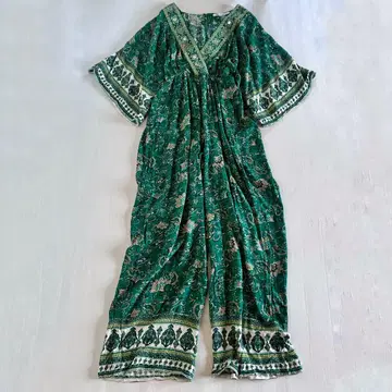 ZARA 올인원 페이즐리 그린 올 패턴 리조트
