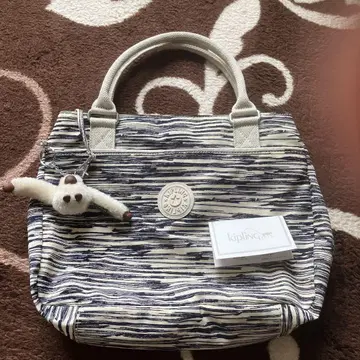 Kipling 스트라이프 패턴 백