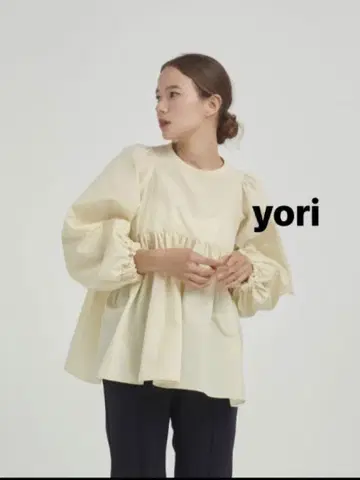 yori 퀼트 패턴 퍼프 슬리브 블라우스 화이트