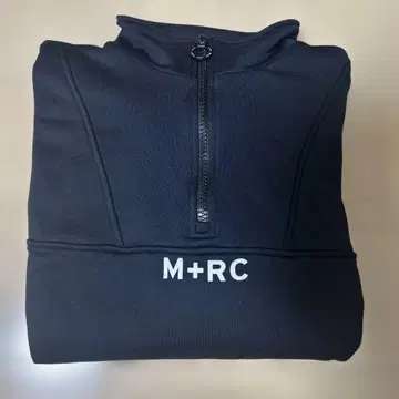 M+RC NOIR 하프 지퍼 L 사이즈