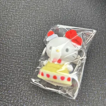 산리오 치비토모 헬로키티
