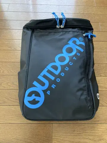 OUTDOOR PRODUCTS 스퀘어 백팩 20L (미사용품)