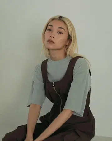 아누케 시어 벨루어 티셔츠