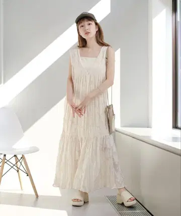Kastane 시어 자카드 레이스 민소매 원피스 아이보리