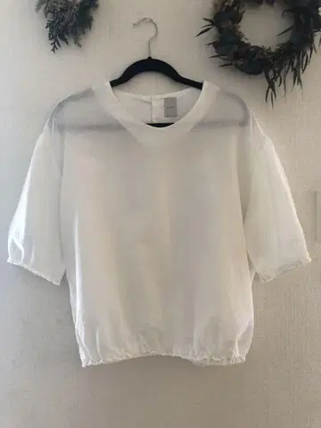 TANDAY '휴일과 시' 벌룬 슬리브 U넥 블라우스 면 린넨 화이트