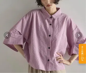 턱 하프 슬리브 시어서커 크롭 셔츠