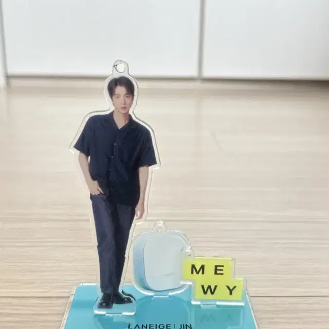 방탄 진 아크릴스탠드(라네즈)