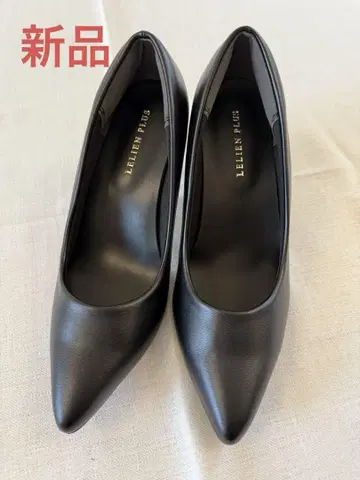 블랙 스틸레토 하이힐