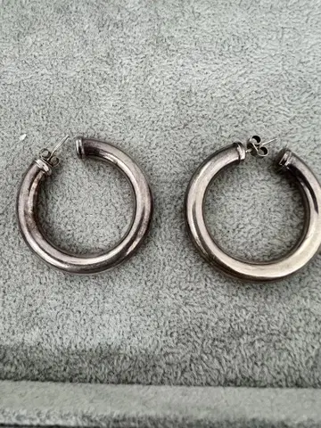 실버 후프 귀걸이 대