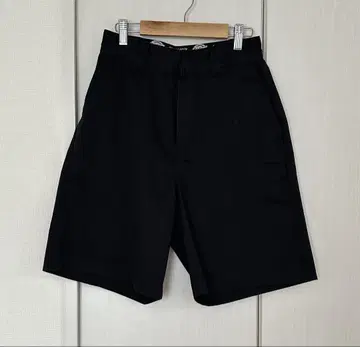 디키즈 그린 라벨 릴랙싱 하프 팬츠