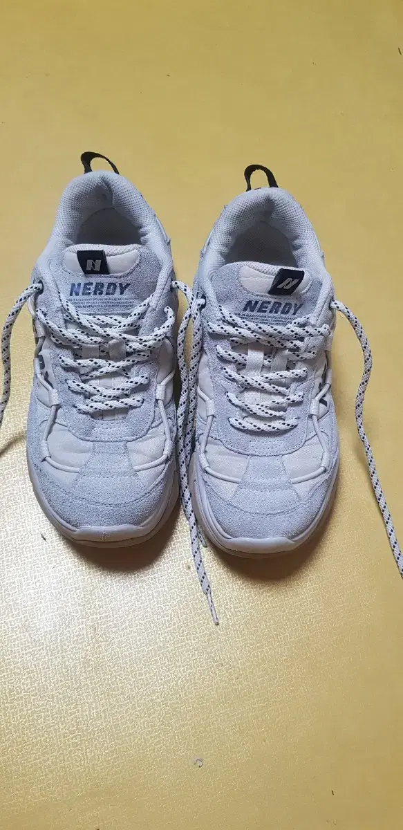Nerdy key height sneakers 245