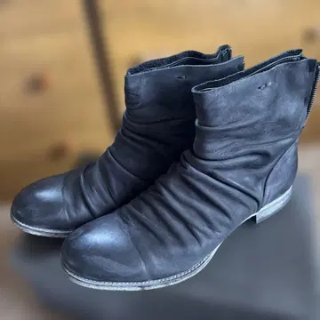 블랙 가죽 숏부츠