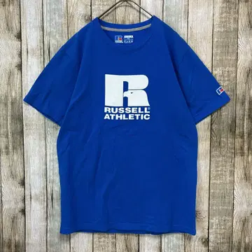 D17. RUSSELL ATHLETIC 로고 프린트 티셔츠 자수 패치