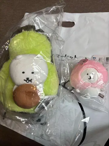 나가노 캐릭터 복숭아와 춤추는 마스코트 나가노의 곰 아보카도 봉제 인형