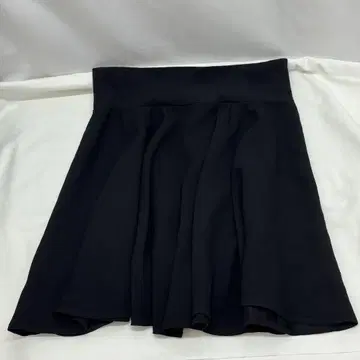 agnis b. 블랙 플레어 스커트 T3