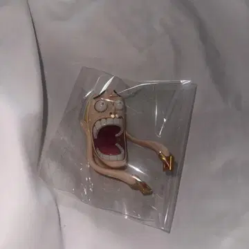 놀란 얼굴 마그넷 원피스 에넬