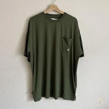 Evisen skateboards XL 티셔츠 올리브