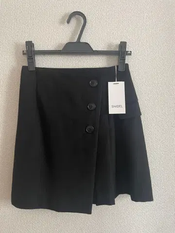 SNIDEL 랩 미니 스커트