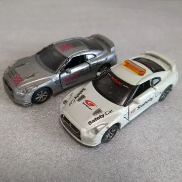 토미카 리미티드 GT-R 컬렉션 Vol.2 러버 타이어