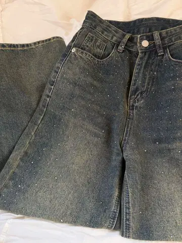 SHAGGIE 오로라 큐빅 스톤이 장식된 빈티지 루즈 데님 팬츠 XS